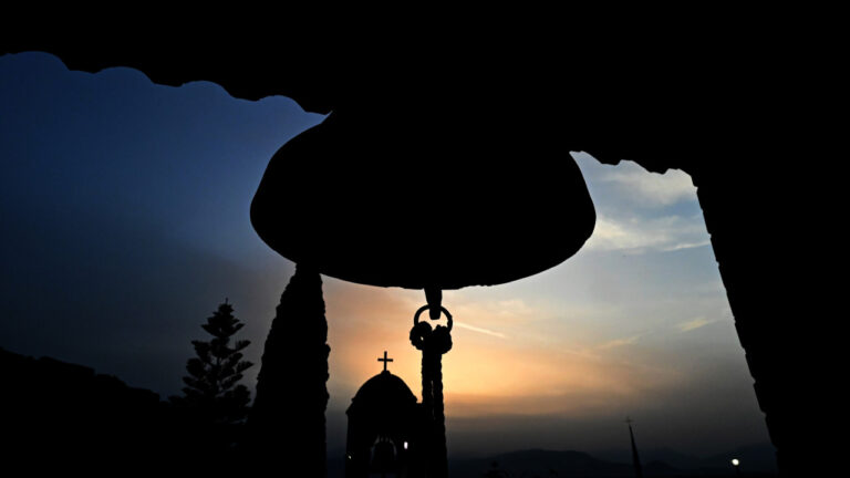 Εορτολόγιο: Ποιοι γιορτάζουν σήμερα 6 Ιανουαρίου