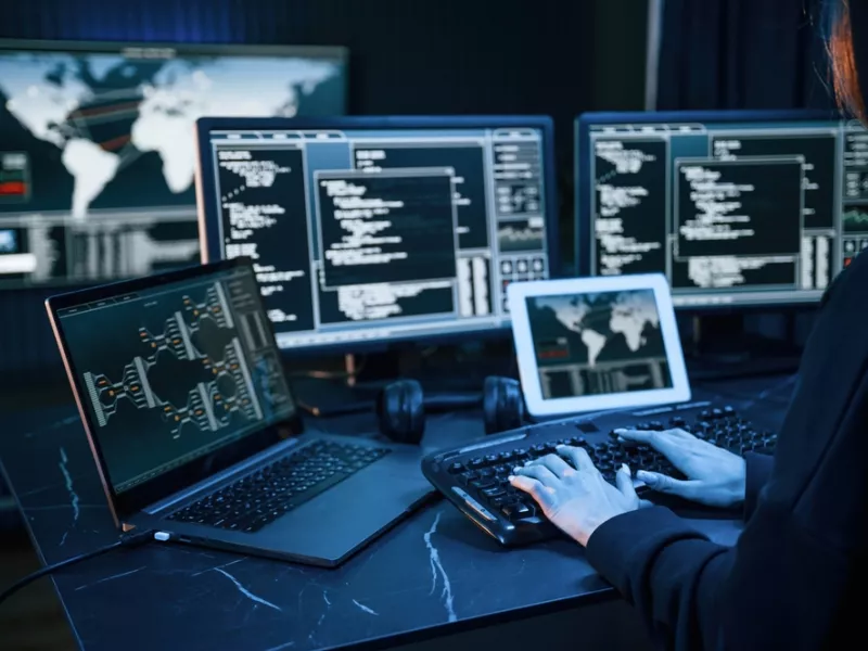 Δίκη δύο Γάλλων streamer για τον θάνατο του Jean Pormanove σε ζωντανή μετάδοση