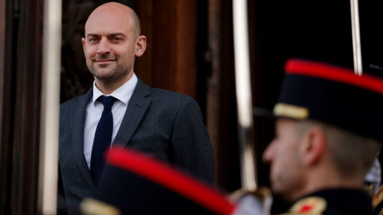 Γάλλος ΥΠΕΞ: Το Παρίσι θα ανοίξει προξενείο στη Γροιλανδία στις 6 Φεβρουαρίου