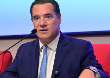 Γεωργιάδης για δυστύχημα στη Ρουμανία: Σε καλή κατάσταση οι 3 τραυματίες, δεν υπάρχει διασωληνωμένος
