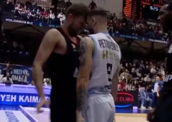 Η ΔΕΑΒ κάλεσε σε ακρόαση Βεζένκοβ και Ολυμπιακό για το επεισόδιο με τον Πετρόπουλο