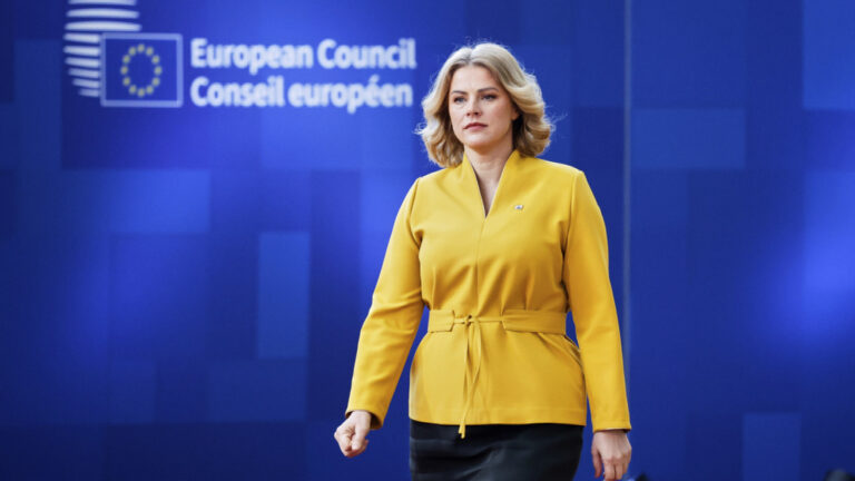 Η πρωθυπουργός της Λετονίας δήλωσε ότι οπτικό καλώδιο στη Βαλτική Θάλασσα υπέστη ζημιά