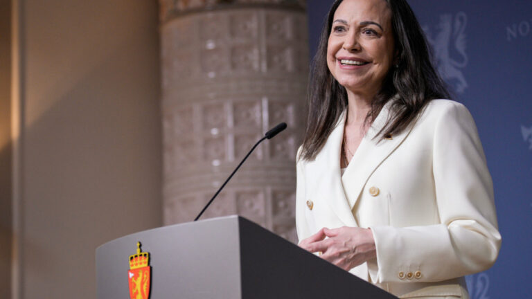 Ινστιτούτο Νόμπελ σε Ματσάδο και Τραμπ: «Το Βραβείο Ειρήνης δεν μεταβιβάζεται»