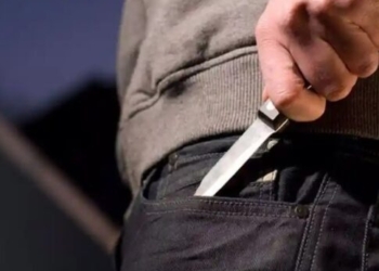 Ηράκλειο: Η έρευνα στον 34χρονο αποκάλυψε μαχαίρι και… Χριστουγεννιάτικες κλοπές