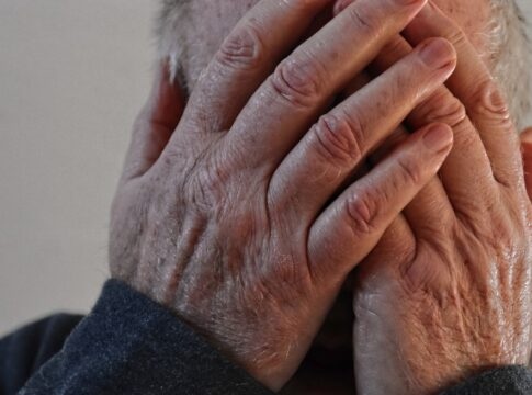 Ηράκλειο: Ο γιος ξυλοκόπησε τον πατέρα του – Γείτονες ενημέρωσαν την αστυνομία