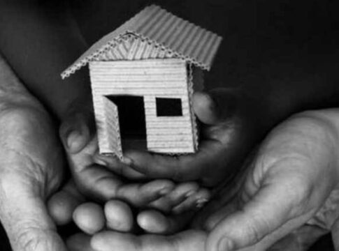 Ηράκλειο: Ολοκληρώθηκε το πρόγραμμα Στέγαση και Εργασία για αστέγους – Ο απολογισμός του δήμου