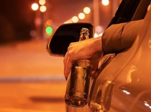 Ηράκλειο: «Τρελή» και επικίνδυνη πορεία αυτοκινήτου με μεθυσμένο οδηγό – Συγκρούστηκε με αυτοκίνητο και εξαφανίστηκε