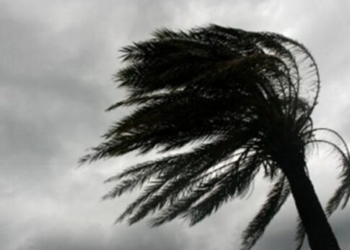 Καιρός: Επιμένουν οι νοτιάδες στην Κρήτη