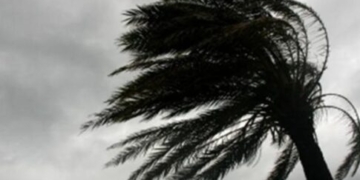 Καιρός: Επιμένουν οι νοτιάδες στην Κρήτη