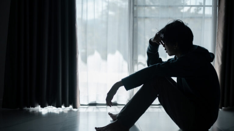 Κακοποίηση παιδιών στο Ηράκλειο: Ελεύθερη με περιοριστικούς όρους η 42χρονη μητέρα