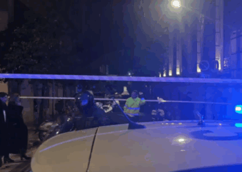 Κλειστή η οδός Ομήρου στο κέντρο: ΤΕΕΜ ελέγχουν ύποπτη μηχανή έξω από την Τράπεζα της Ελλάδος