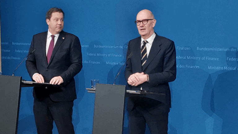 Kοινή γραμμή Γαλλίας-Γερμανίας για δυναμική απάντηση στις απειλές δασμών