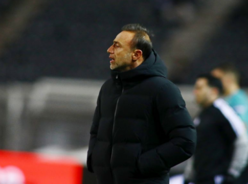 Κόντης: «Ήταν μία… σφαλιάρα για μας – Μείναμε στην πρόκριση της Τετάρτης»