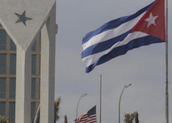 Κούβα: «Βάρβαρη πράξη επίθεσης» η απειλή των ΗΠΑ για το πετρέλαιο