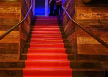 Κραν Μοντανά: Το πρωτοχρονιάτικο πάρτι που κατέληξε εφιάλτης - Φόβοι ότι πολλά από τα θύματα είναι έφηβοι