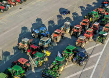 Κρίσιμη καμπή για τα αγροτικά μπλόκα