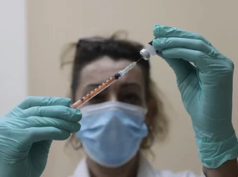 Λοιμώξεις αναπνευστικού: «Καλπάζει» η γρίπη στο Ηράκλειο – «Σχετική επάρκεια αντιικών φαρμάκων» (βίντεο)