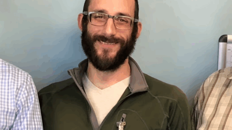 Μινεάπολη: Ποιος ήταν ο Άλεξ Πρέτι, ο 37χρονος νοσηλευτής που σκοτώθηκε από πράκτορες της ICE