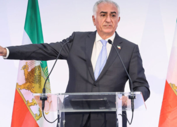 Μυστική συνάντηση Γουίτκοφ με τον εξόριστο πρίγκιπα του Ιράν, Ρεζά Παχλαβί