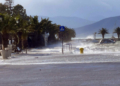 Ναύπλιο: Η θάλασσα βγήκε... στους δρόμους - Πλημμύρες στην πόλη