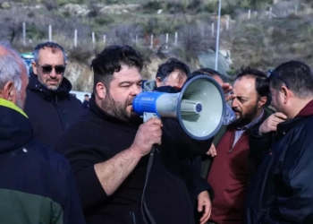 «Ναι» από τους αγρότες στην πρόσκληση του Μαξίμου - Ανοίγουν οι δρόμοι, το Σαββατοκύριακο η Πανελλαδική