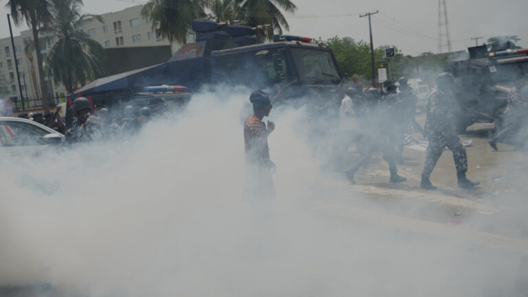 Νιγηρία: Περισσότεροι από 10 νεκροί σε φονική επίθεση τζιχαντιστών εναντίον στρατιωτικής βάσης