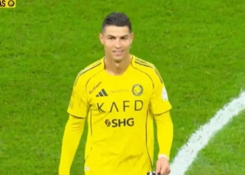 Ο Κριστιάνο Ρονάλντο δεν το πίστευε ότι έγινε αλλαγή ενώ η Αλ Νασρ έχανε: «Απίστευτο» μονολογούσε βγαίνοντας από το γήπεδο