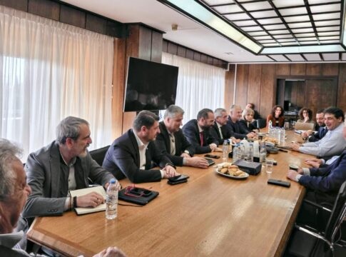 Ο Νέος Κώδικας Αυτοδιοίκησης στη συνάντηση του Υπουργού Εσωτερικών με τους Περιφερειάρχες