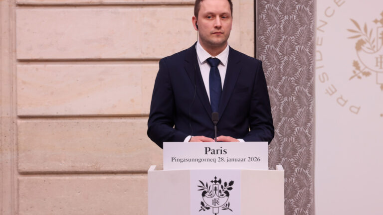Ο πρωθυπουργός της Γροιλανδίας θέτει «κόκκινες γραμμές» για τις συνομιλίες με την Ουάσινγκτον