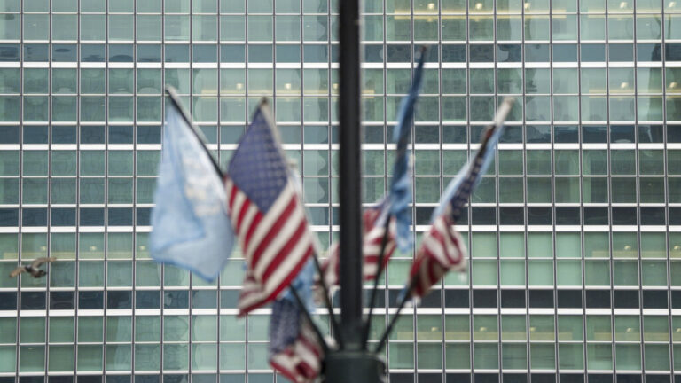 Ο Τραμπ αποσύρει τις ΗΠΑ από δεκάδες διεθνείς οργανισμούς - «Συγκρούονται με την κυριαρχία και την οικονομική ισχύ των ΗΠΑ»