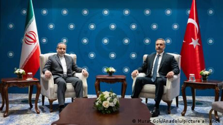 Ως μεσολαβητής με το Ιράν προσφέρεται η Τουρκία