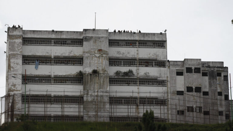 Πάνω απο 800 οι πολιτικοί κρατούμενοι στη Βενεζουέλα - Μόλις εννέα έχουν απελευθερωθεί