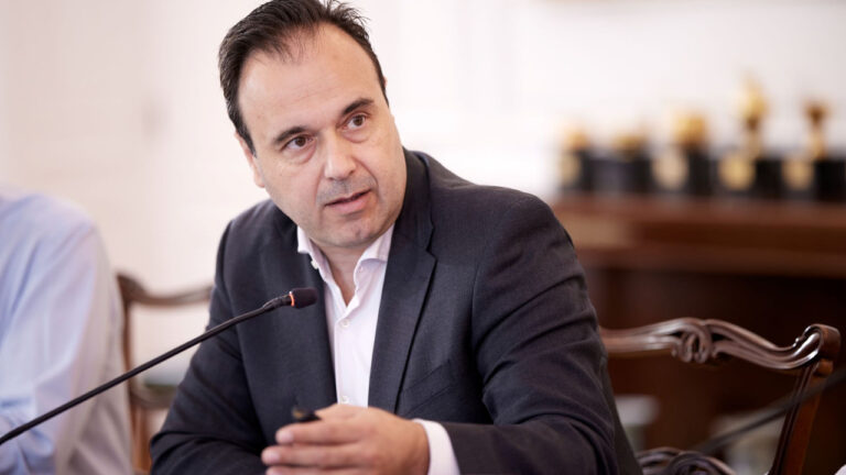 Παπαστεργίου: «Το 2007 ασχολήθηκα με τις ηλεκτρομηχανολιγικές μελέτες τμήματος της επιχείρησης Βιολάντα»