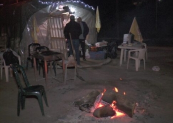 Παραμένουν στο μπλόκο στα Μεγάλα Χωράφια οι αγρότες- Κλείνουν ξανά τον ΒΟΑΚ την Πέμπτη