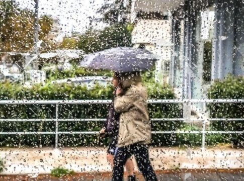 Παρασκευή με βροχές στην Κρήτη, μικρό… διάλειμμα και νέο κύμα κακοκαιρίας από την Κυριακή