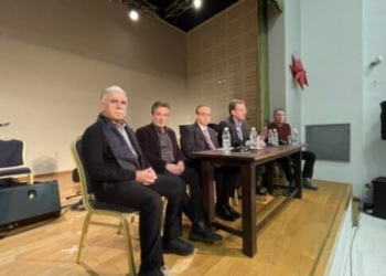 Παρουσιάστηκε η βιογραφία του Βασίλη Σκουλά