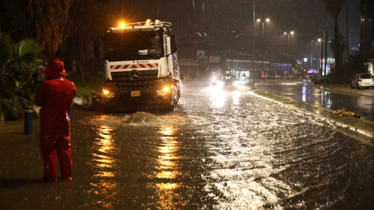 Ποιοι δρόμοι παραμένουν κλειστοί στην Αττική, λόγω της χθεσινής κακοκαιρίας