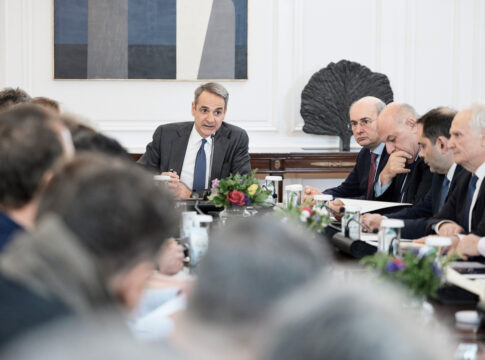 «Πολεμικό» κλίμα στη Μεσαρά για τους αγρότες που συνάντησαν Μητσοτάκη