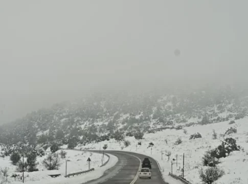 Πρωτοχρονιά με τσουχτερό κρύο και χιόνια – Στην Κρήτη τα μεγαλύτερα ύψη βροχής
