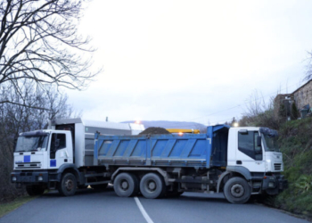 Σερβία: Τερμάτισαν τους αποκλεισμούς των συνόρων οι οδηγοί φορτηγών
