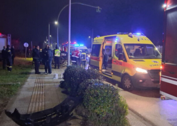 Σοκ στην Πάτρα: Δύο νεαρά άτομα έχασαν τη ζωή τους σε σφοδρό τροχαίο δυστύχημα στην Παραλία