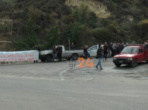 Στο μπλόκο στα Μεγάλα Χωράφια η γενική συνέλευση της Ενωτικής Ομοσπονδίας Αγροτικών Συλλόγων Χανίων