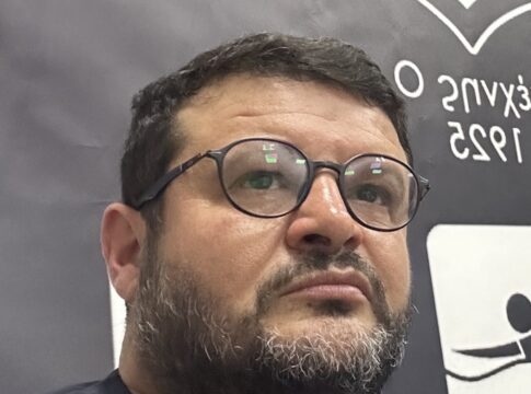 Στο πλευρό των κοριτσιών του ΟΦΗ ο Νίκος Τσαμπουράκης