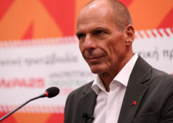Στον εισαγγελέα το βίντεο με τις δηλώσεις του Γιάνη Βαρουφάκη για χρήση ναρκωτικών