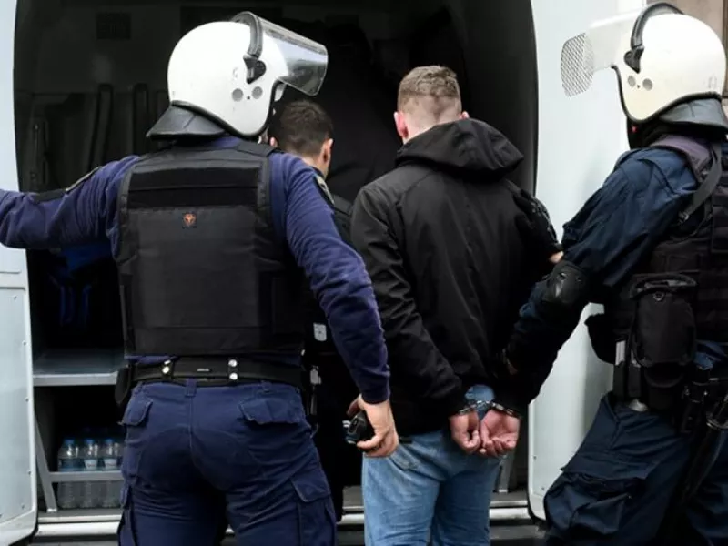 Σύλληψη υπόπτου αστυνομία