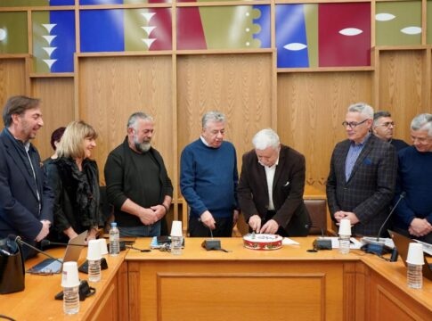 Συνεδρίαση και κοπή πρωτοχρονιάτικης πίτας για την Επιτροπή Περιβάλλοντος της Περιφέρειας Κρήτης