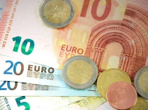 Τα Χριστούγεννα πέρασαν αλλά το δώρο δεν ήρθε για τους ξενοδοχοϋπάλληλους στο Ηράκλειο – «Θα κινηθούμε νομικά»