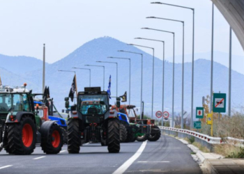«Ταλαιπωρείς τον κόσμο για να πάρει το ΚΚΕ 0,5%»: Κόντρα μεταξύ αγροτών για τη συνάντηση στο Μαξίμου - Δείτε βίντεο