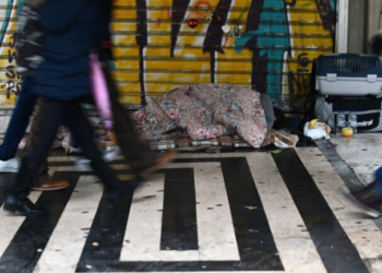 Θερμαινόμενος χώρος στον Πειραιά λόγω της κακοκαιρίας