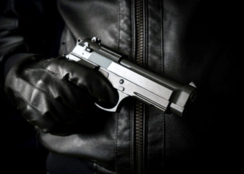 Θεσσαλονίκη: Ληστεία σε ενεχυροδανειστήριο, αναζητούνται οι τέσσερις δράστες